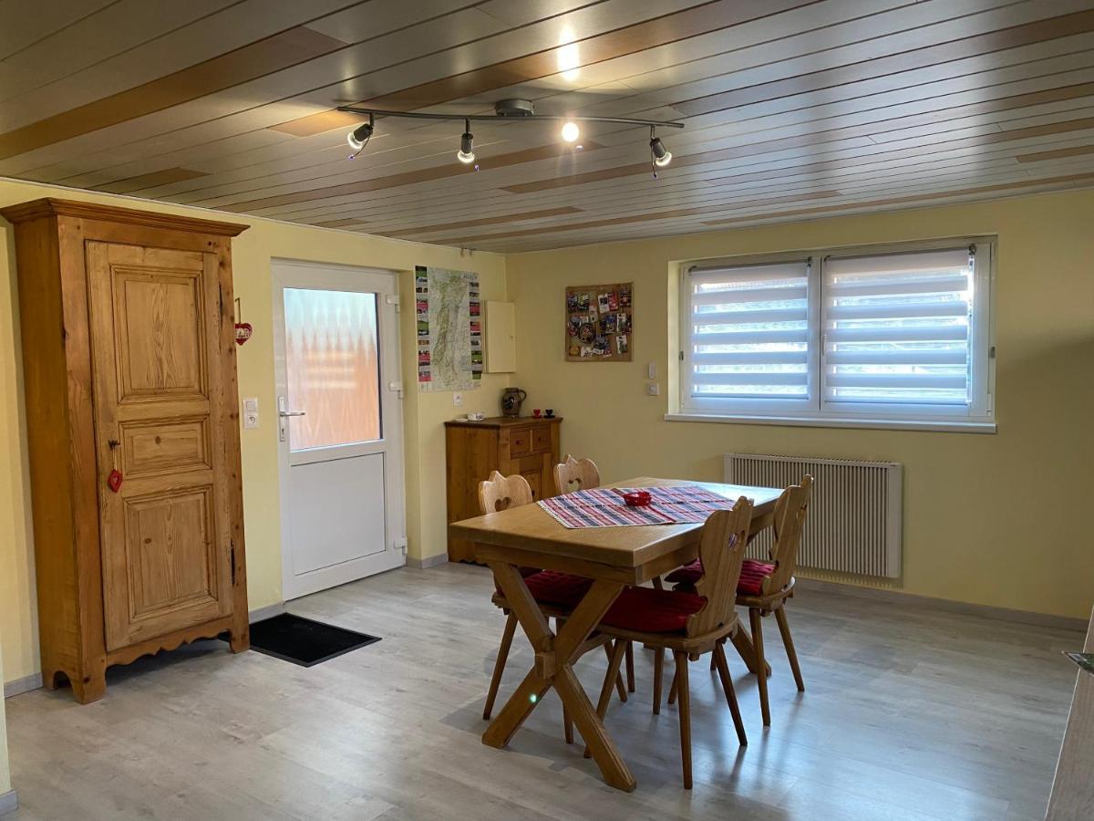 Gite Des Cigognes Sermersheim Bagian luar foto